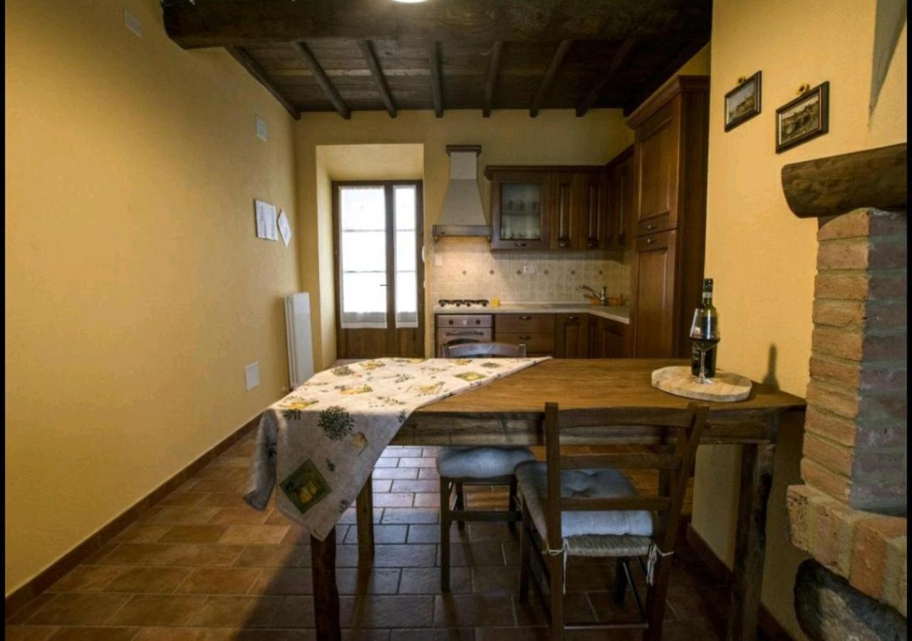 Casetta Della Pina Monticiano Buitenkant foto